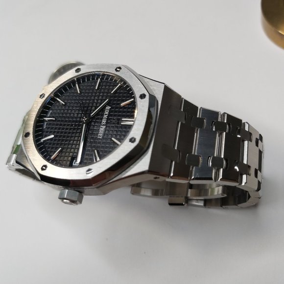Audemars Piguet Royal Oak 41mm 15500 Basel 2019 SS/SS Black - Picture 4 of 17